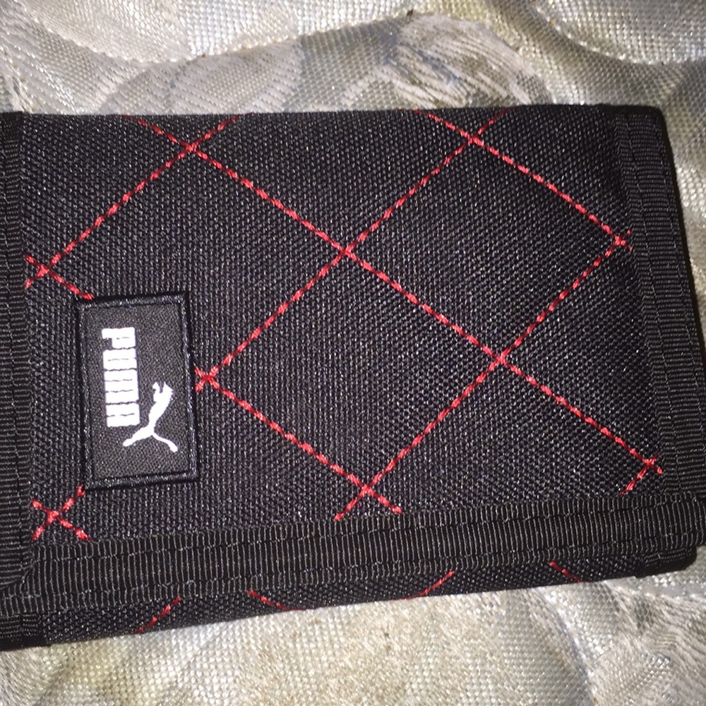 Puma wallet